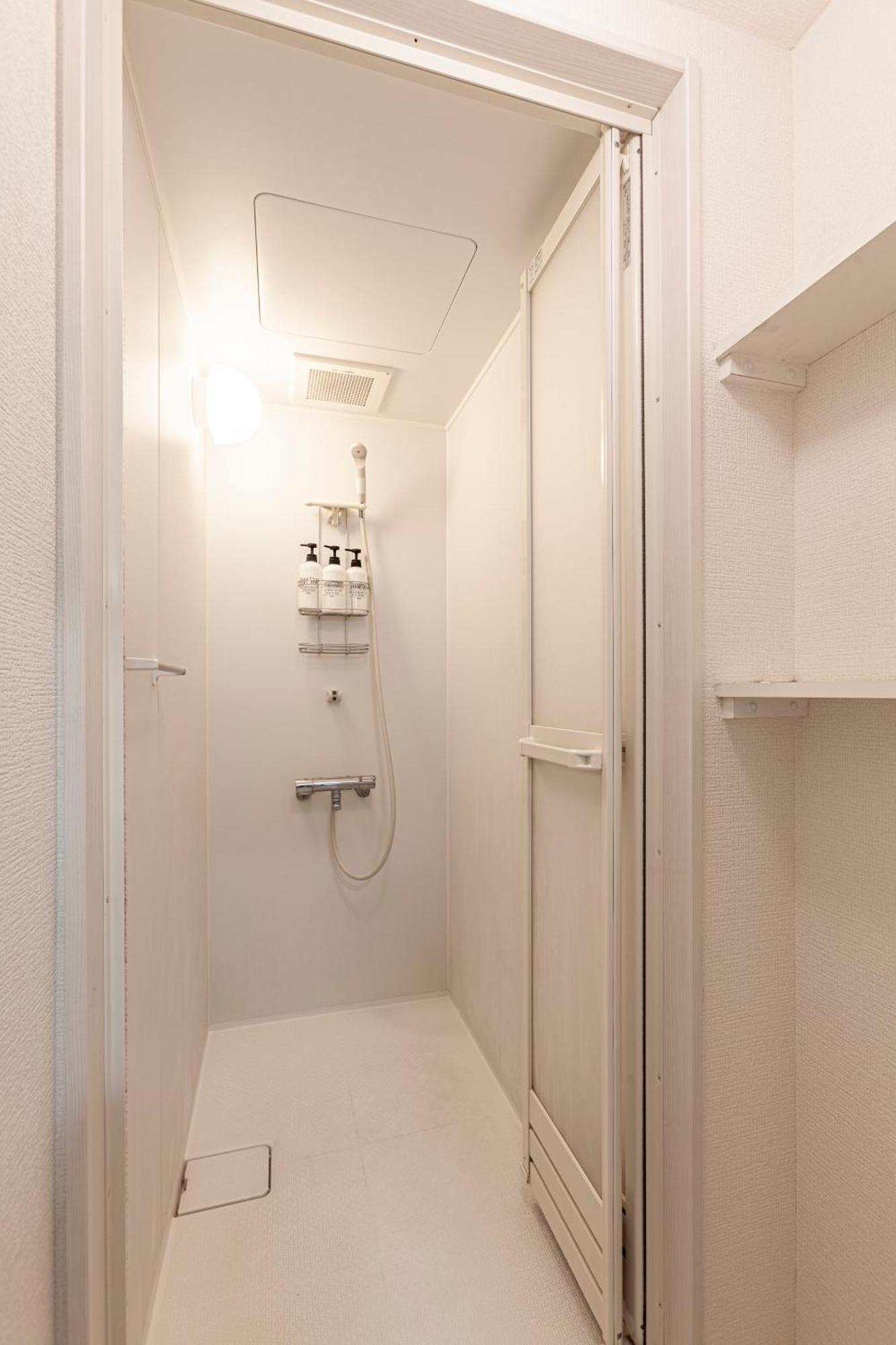 Premier Suite Shinjuku West 3F 4F Präfektur Tokio Exterior foto
